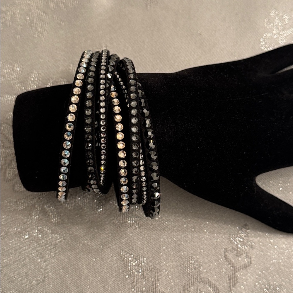 Swarovski Slake Black Deluxe Bracelet 5021032-New